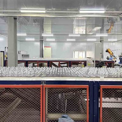 acheter Ligne de production de bouteilles en verre 30 ml 30Tpd Bouteille cosmétique transparente pour l'industrie cosmétique online manufacture