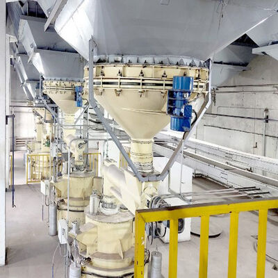 acheter Usine de traitement par lots de verre 200tpd avec système de dosage 380V online manufacture