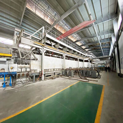 Acheter Ligne de production de verre plat haute résistance 120TPD pour la fabrication de feuilles de verre ultra-larges de 0,8 mm à 12 mm à 4,2 m fabrication en ligne